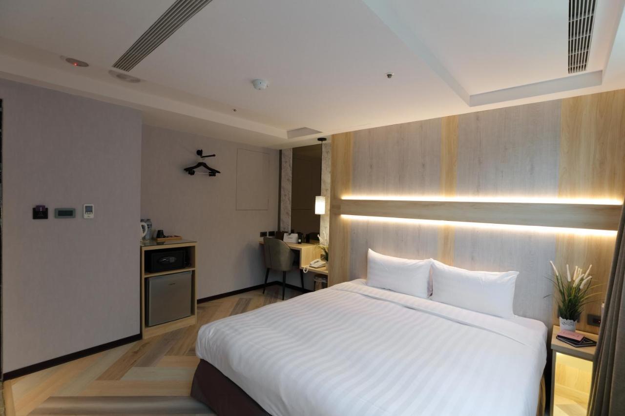 Silken Hotel Taipei Exteriör bild